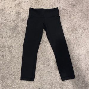 Lululemon Wunder Under Cropped Leggings - Black